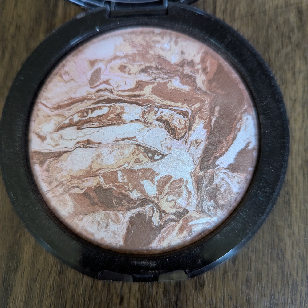 Laura Geller Baked Bronze-N-Brighten Medium